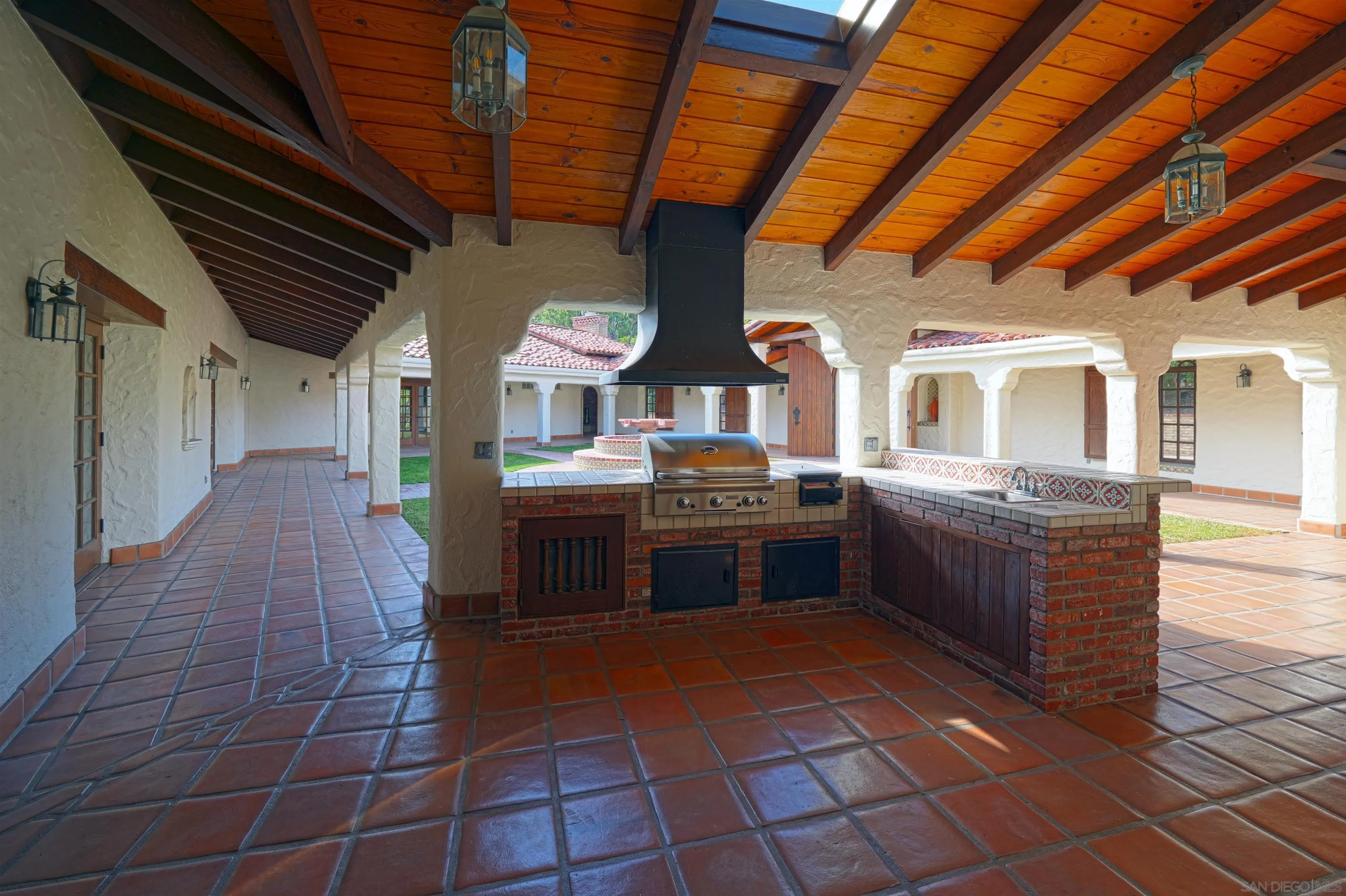 5443 Calzada Del Bosque Rancho Santa Fe, CA 92067 - Photo 13 of 30