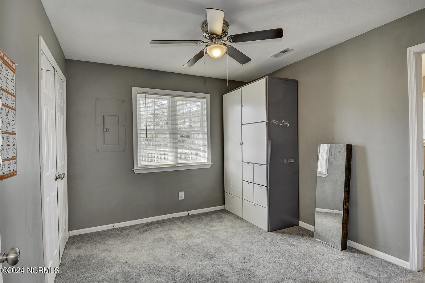 300 Bandon Road Edenton, NC 27932 - Photo 17 of 32 25-Bedroom-3