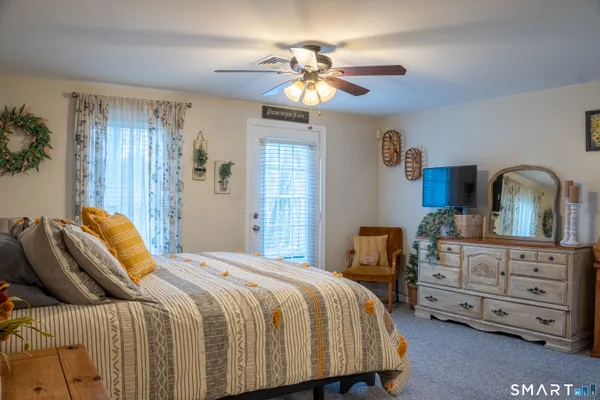 $325,000 | 83 Perry Street, Unit 167, Putnam, CT 06260