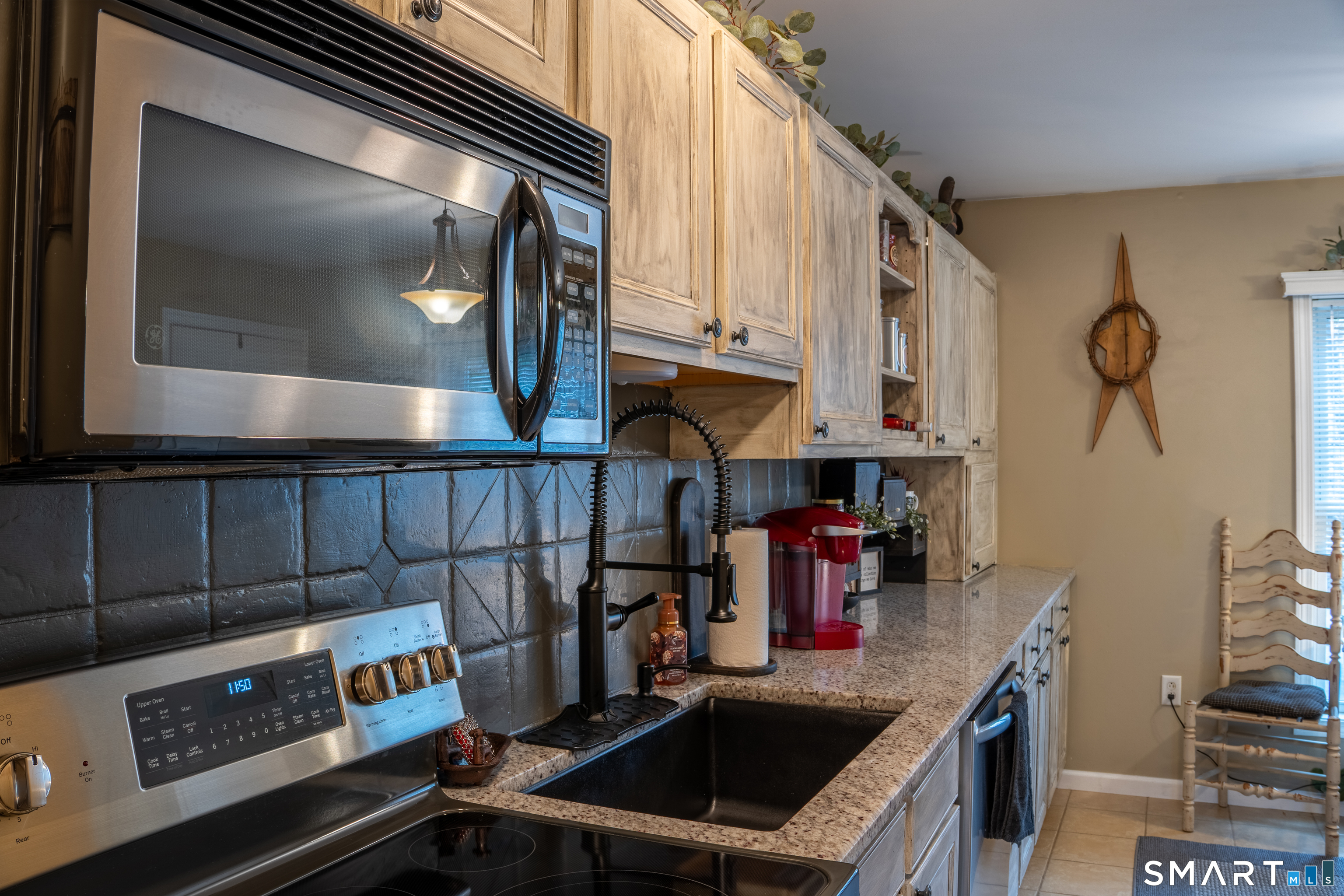 83 Perry Street, Unit 167 Putnam, CT 06260 - Photo 7 of 20