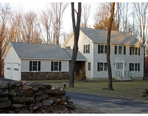 Lot 5 Bemis Road Warren, MA 01083 - Photo 1 of 6 a view of a house with a yard
