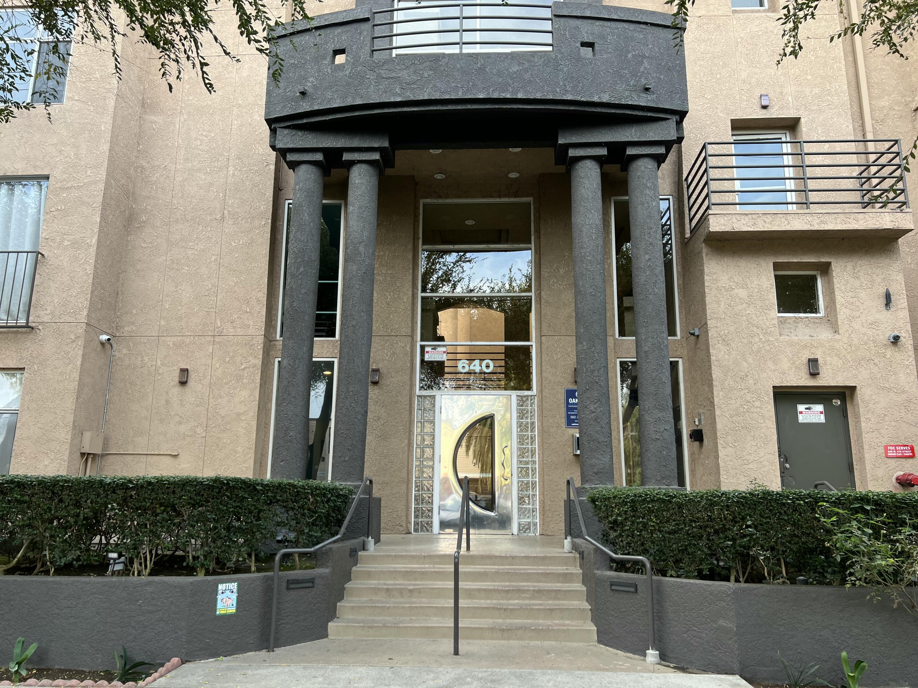 Front Entry Condo