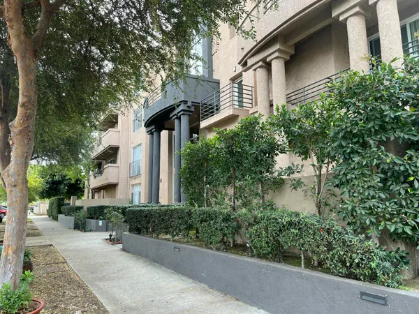 $475,000 | 640 West 4th Street, Unit 205, Long Beach, CA 90802