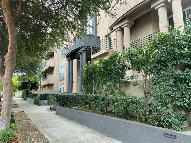 $490,000 | 640 West 4th Street, Unit 205, Long Beach, CA 90802