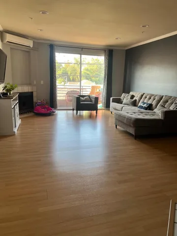 $490,000 | 640 West 4th Street, Unit 205, Long Beach, CA 90802