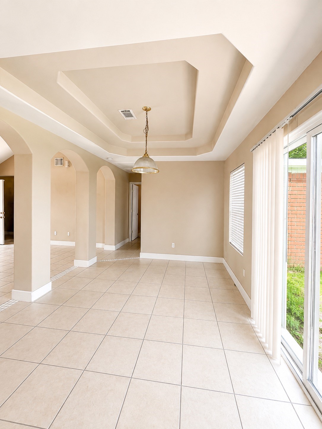 12607 Rio Bravo Street Rosharon, TX 77583 - Photo 3 of 5 Gallery Image 3