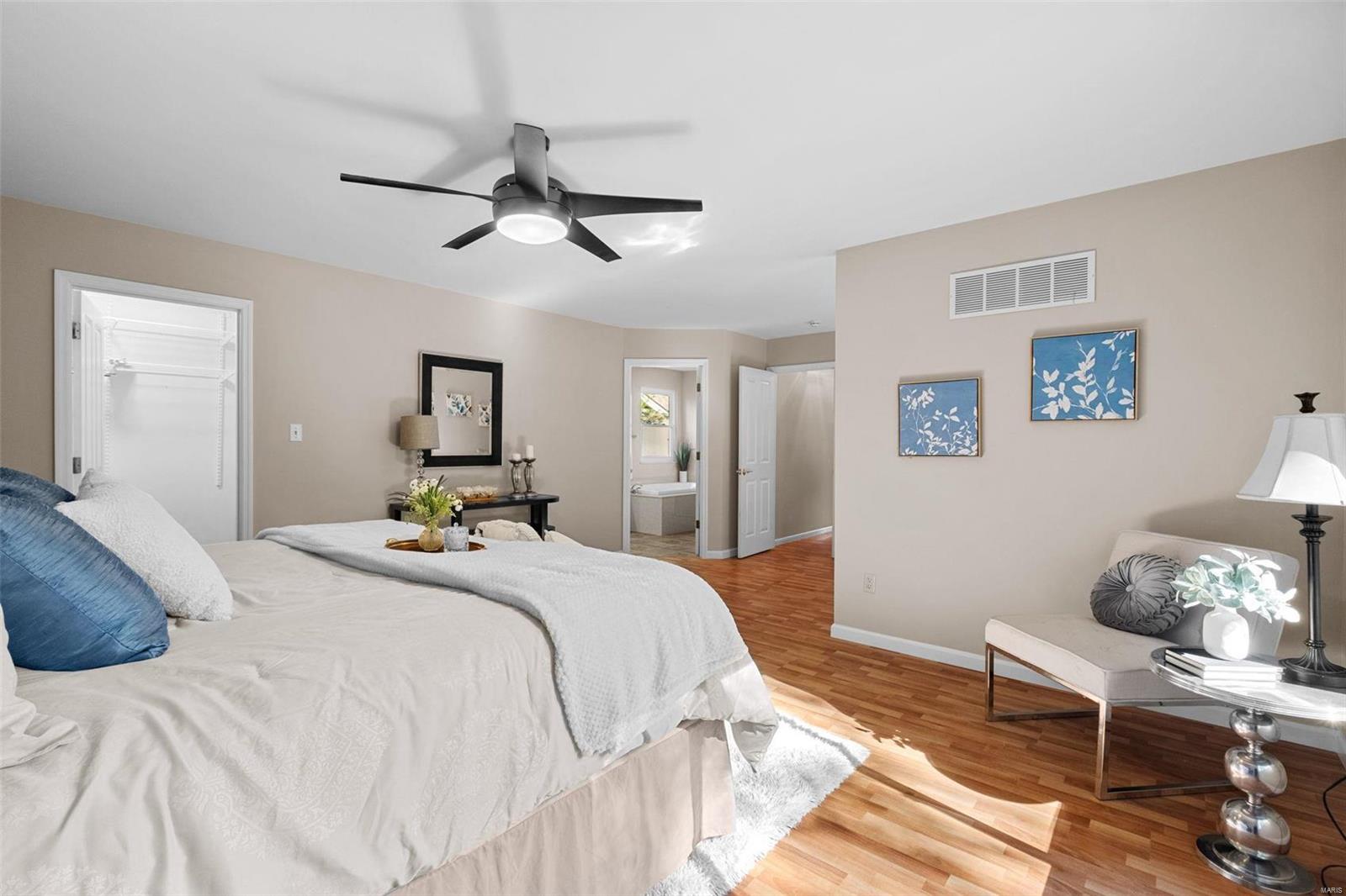 726 Strafford Ridge Drive Ballwin, MO 63021 - Photo 18 of 36