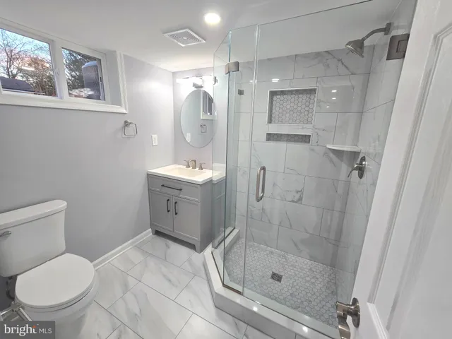 $3,700 | 4813 Lawrence Street, Alexandria, VA 22309