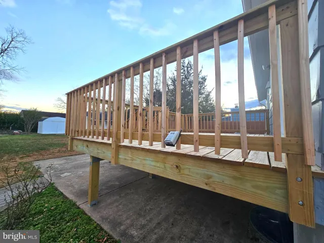 $3,700 | 4813 Lawrence Street, Alexandria, VA 22309