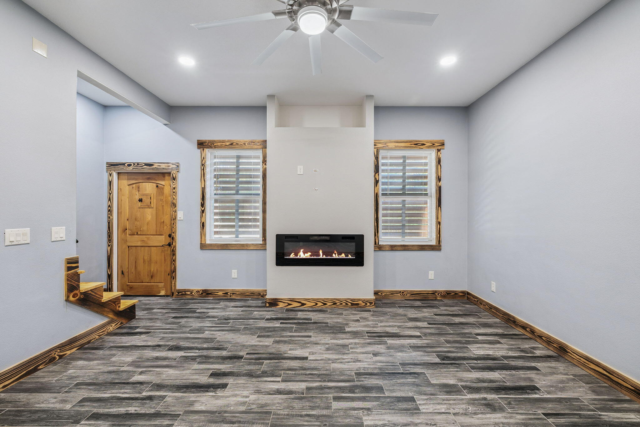 981 East Chestnut Avenue Crestview, FL 32539 - Photo 22 of 42 22Array_981EChestnutAve-55