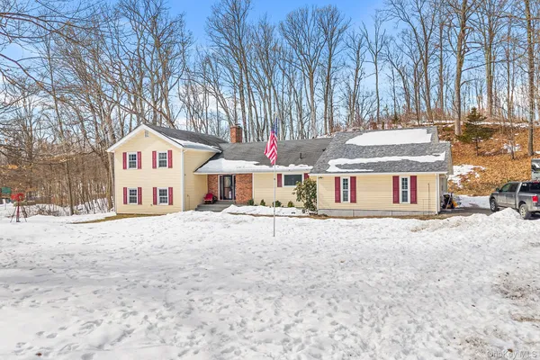 $749,000 | 21 Straub Drive, Pleasant Valley, NY 12569