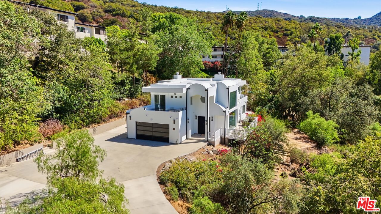1907 Alpha Road Glendale, CA 91208 - Photo 2 of 47 Gallery Image 2