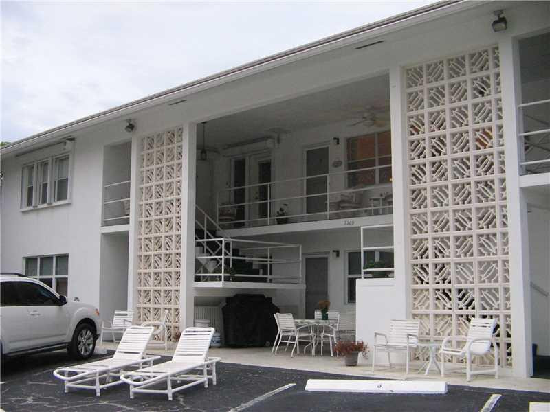 3209 Colony Club Road, Unit 5W Pompano Beach, FL 33062 - Photo 2 of 18 Exterior Front