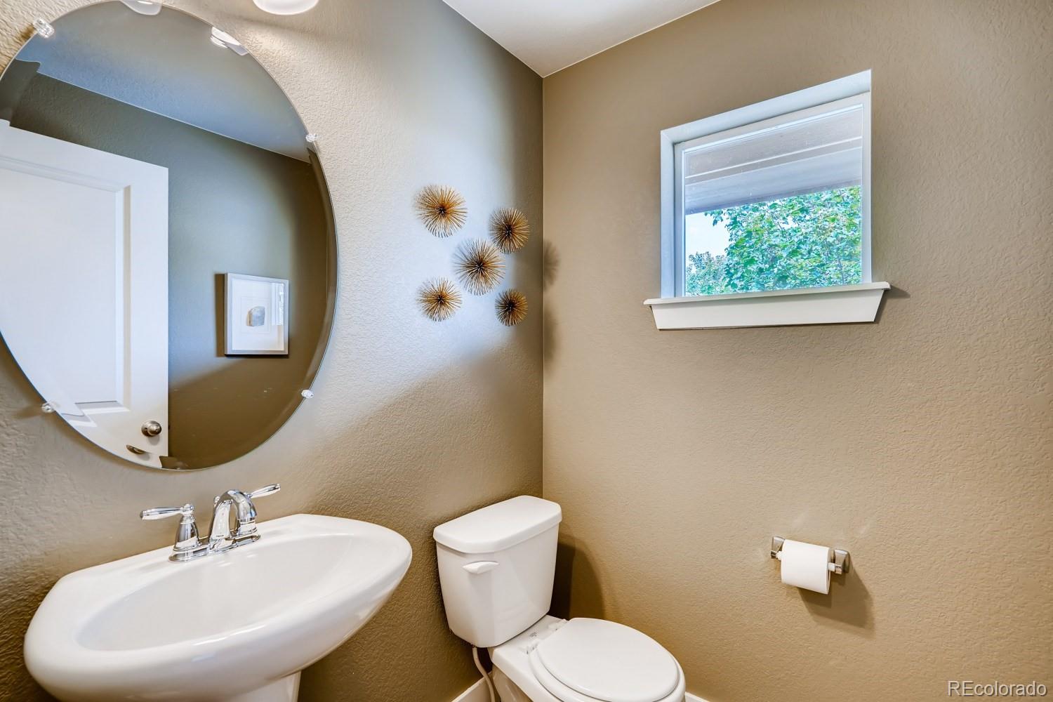 10433 Rutledge Street Parker, CO 80134 - Photo 11 of 28 Gallery Image 11