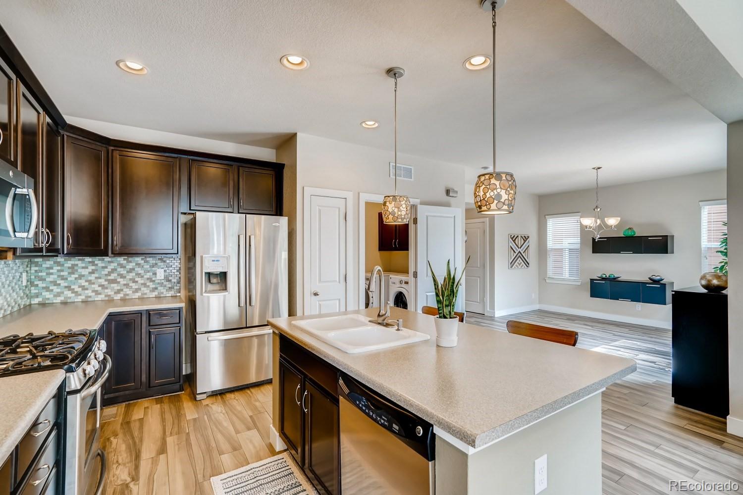 10433 Rutledge Street Parker, CO 80134 - Photo 8 of 28 Gallery Image 8