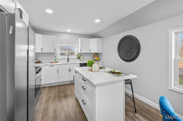 $210,000 | 841 North Franklin Street, Staunton, IL 62088