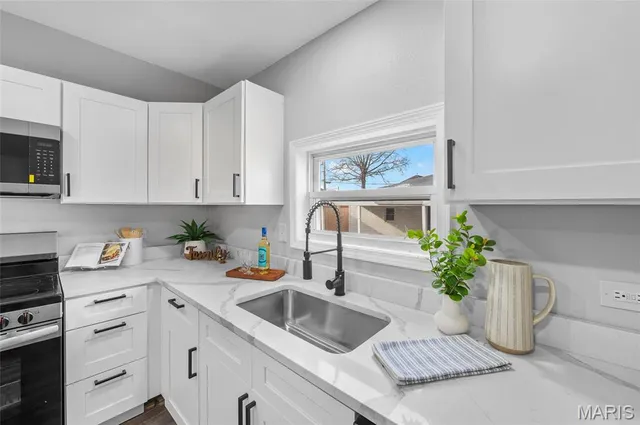 $210,000 | 841 North Franklin Street, Staunton, IL 62088