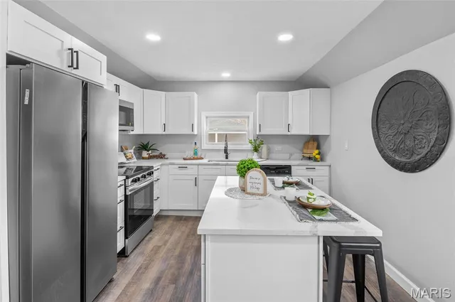 $210,000 | 841 North Franklin Street, Staunton, IL 62088