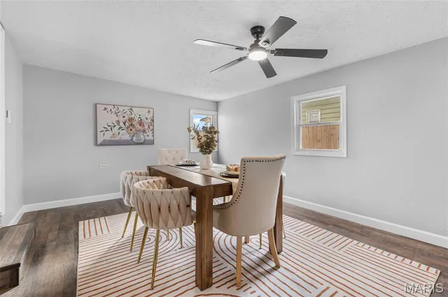 $210,000 | 841 North Franklin Street, Staunton, IL 62088