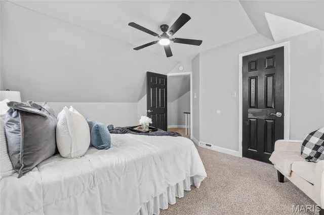 $210,000 | 841 North Franklin Street, Staunton, IL 62088