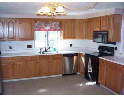 44 Terry Road West Springfield, MA 01089 - Photo 2 of 5 Gallery Image 2