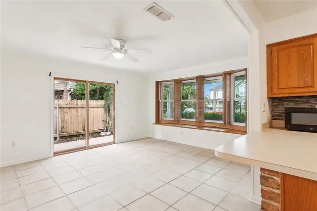 $1,980 | 3513 Lake Villa Drive, Metairie, LA 70002