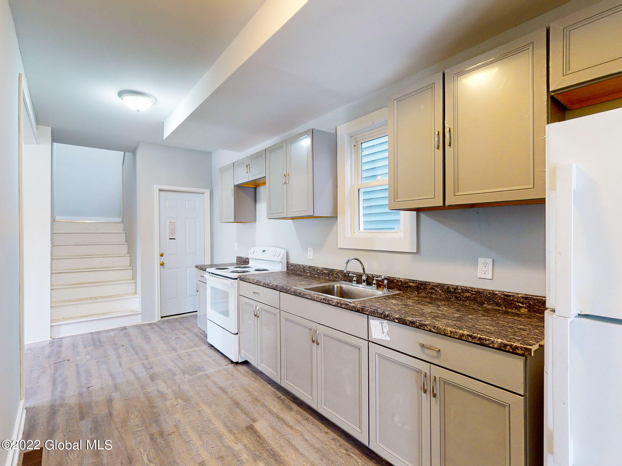 110 Prospect Street Schenectady, NY 12308 - Photo 14 of 55 1ST FLR KITCHEN-3