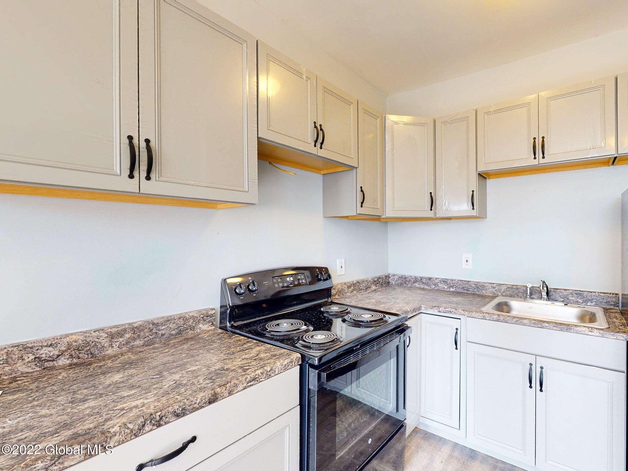 110 Prospect Street Schenectady, NY 12308 - Photo 34 of 55 2ND FLR KITCHEN WITH DINING AREA-6