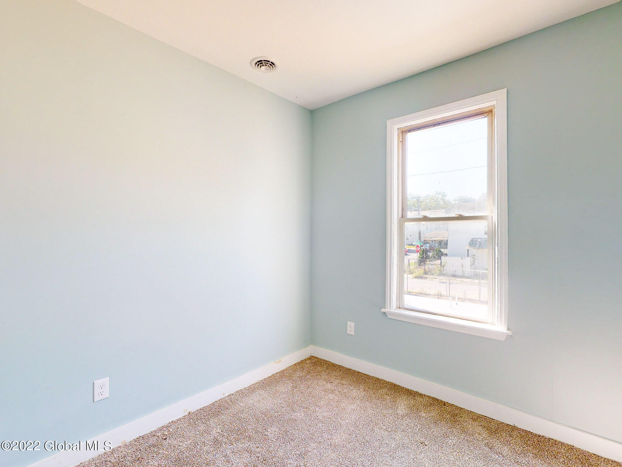 110 Prospect Street Schenectady, NY 12308 - Photo 50 of 55 GUEST BEDROOMS-08