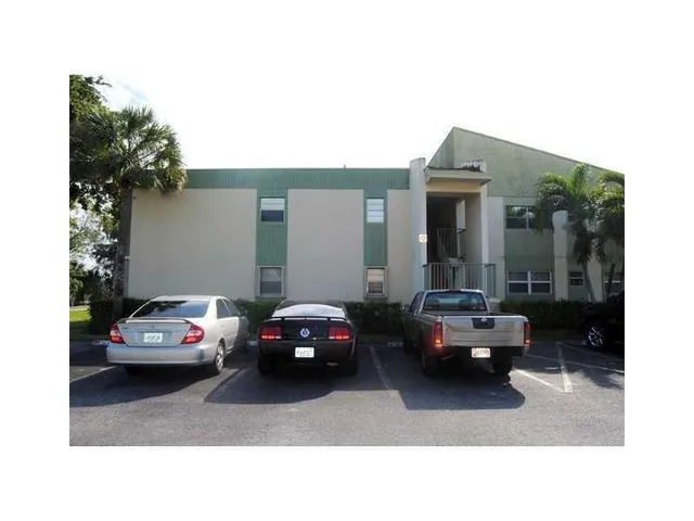 $1,750 | 4273 Northwest 89th Avenue, Coral Springs, FL 33065