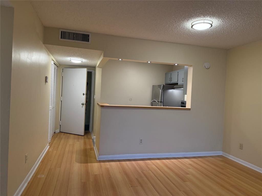 4273 Northwest 89th Avenue Coral Springs, FL 33065 - Photo 13 of 16