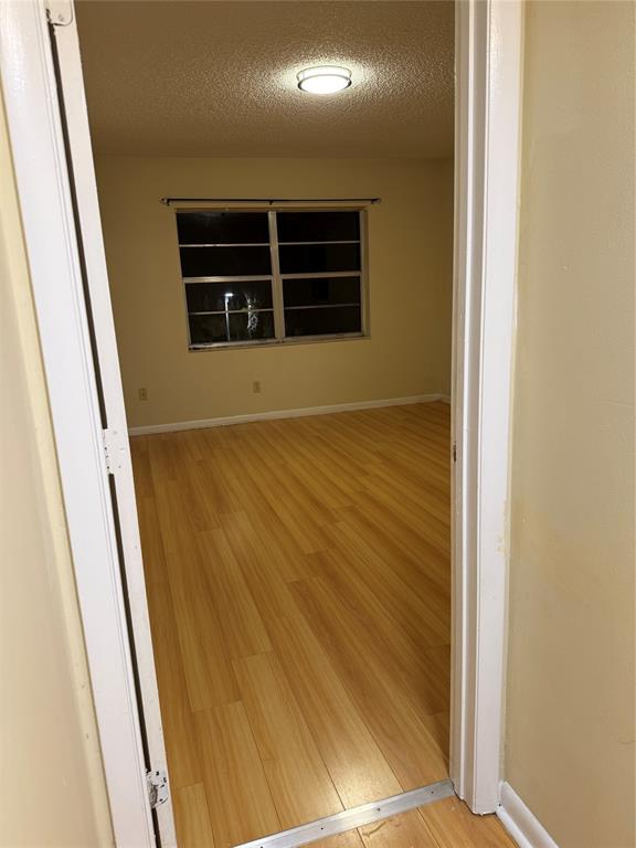 4273 Northwest 89th Avenue Coral Springs, FL 33065 - Photo 8 of 16