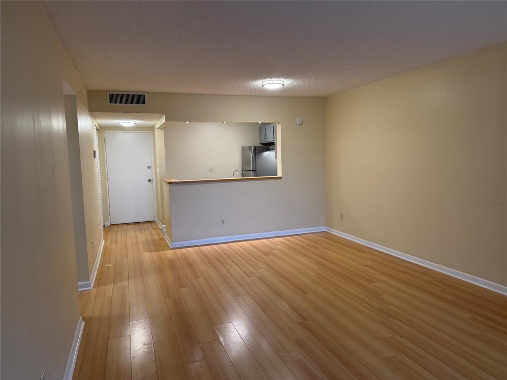 4273 Northwest 89th Avenue Coral Springs, FL 33065 - Photo 9 of 16