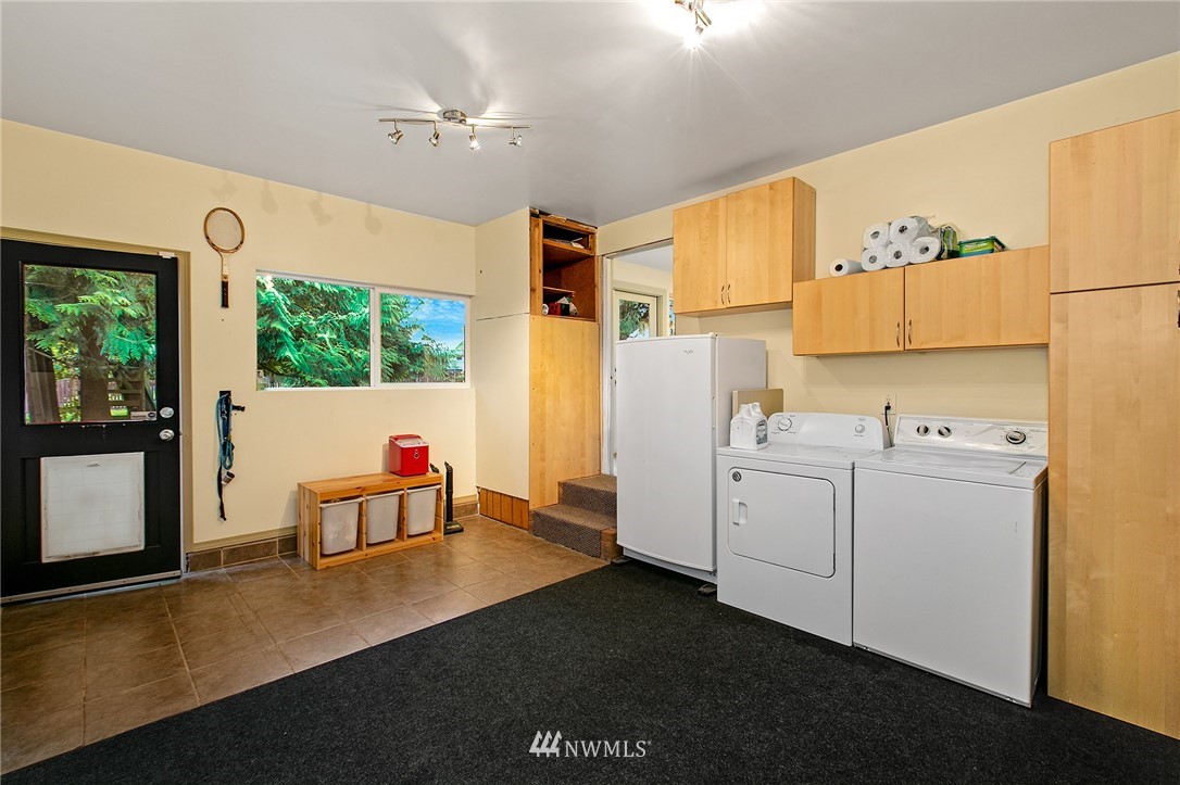 8314 188th Street Southwest Edmonds, WA 98026 - Photo 16 of 29 Gallery Image 16