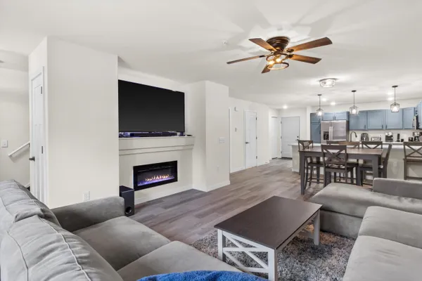 $339,000 | 405 Emily Road, Unit 3, Mazomanie, WI 53560