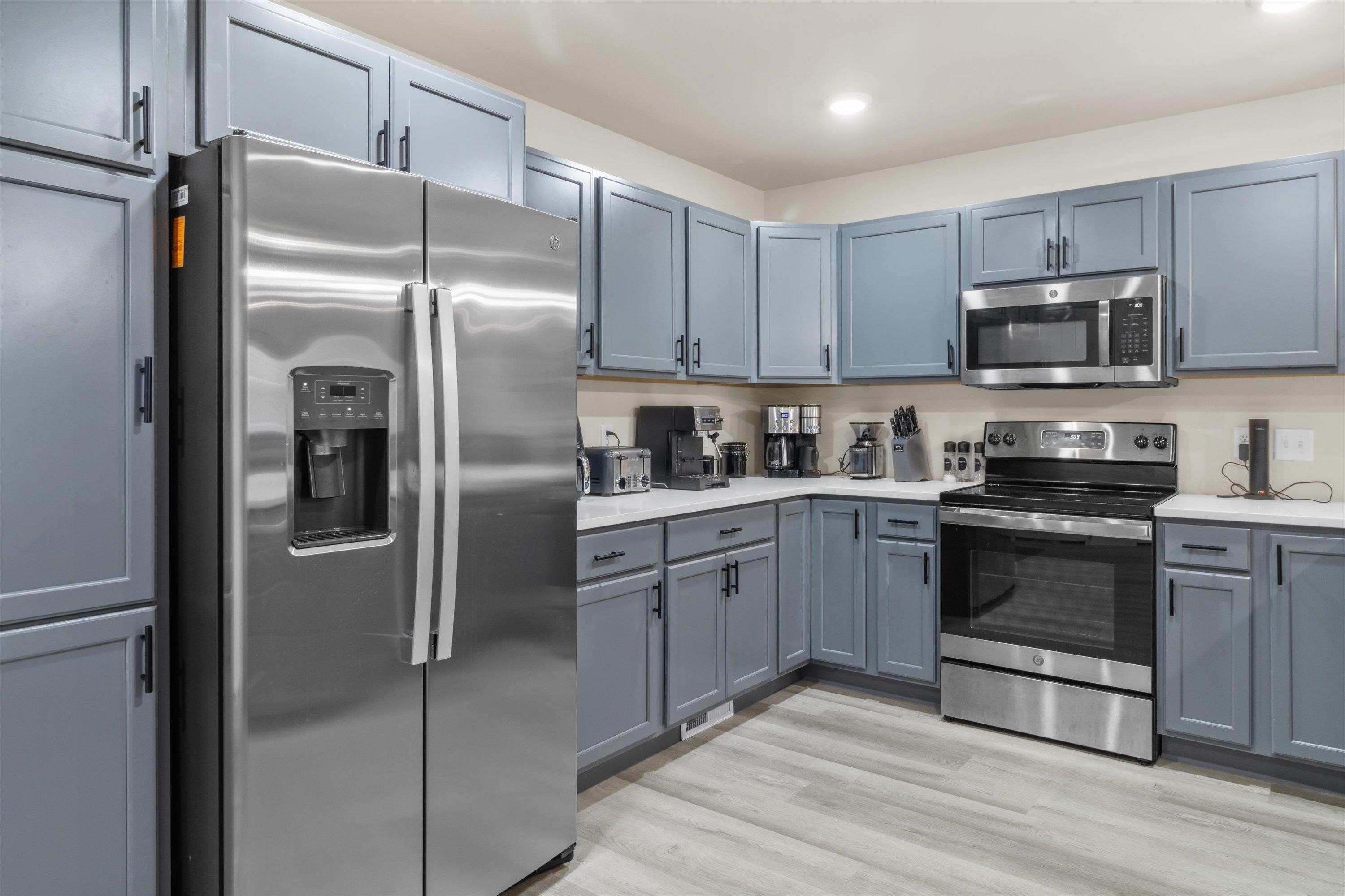 405 Emily Road, Unit 3 Mazomanie, WI 53560 - Photo 6 of 19