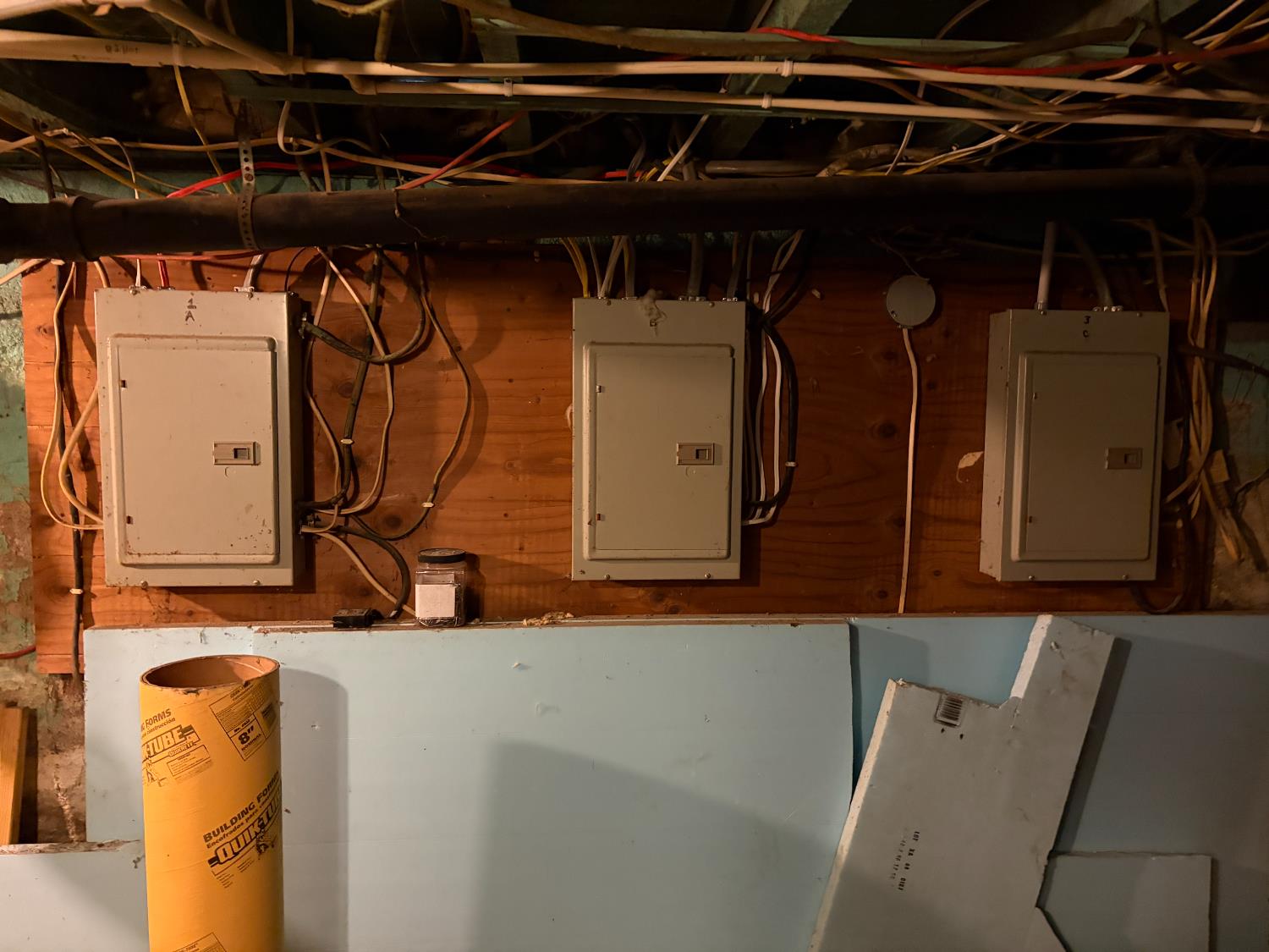 580 Indiana Avenue Aurora, IN 47001 - Photo 19 of 26 3 separate meters for each unit