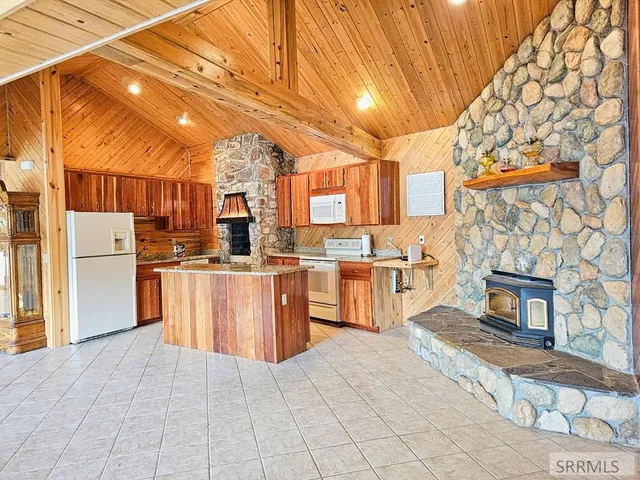 $825,000 | 53 South Shoreline Drive, Salmon, ID 83467