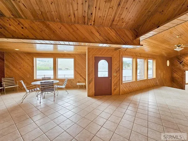 $825,000 | 53 South Shoreline Drive, Salmon, ID 83467