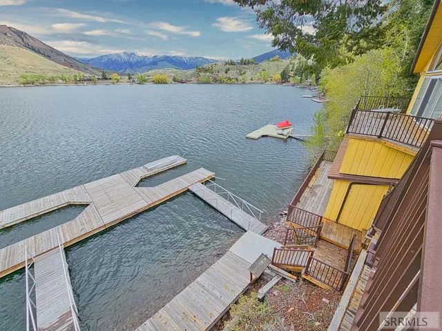 $825,000 | 53 South Shoreline Drive, Salmon, ID 83467