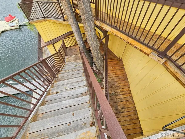 $825,000 | 53 South Shoreline Drive, Salmon, ID 83467