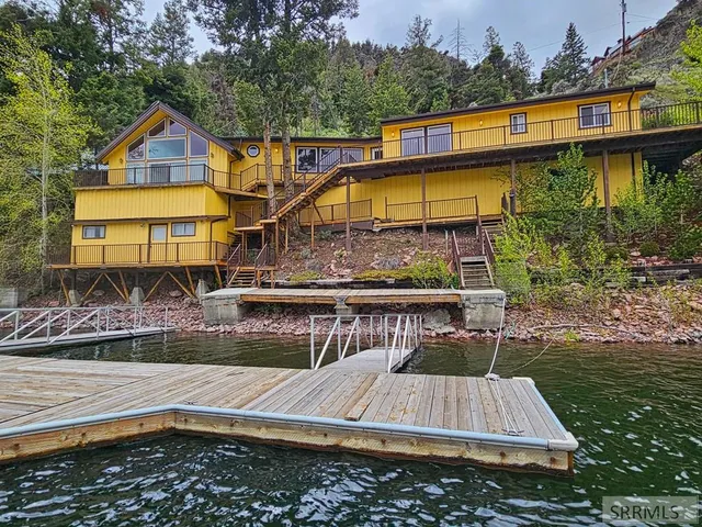 $825,000 | 53 South Shoreline Drive, Salmon, ID 83467