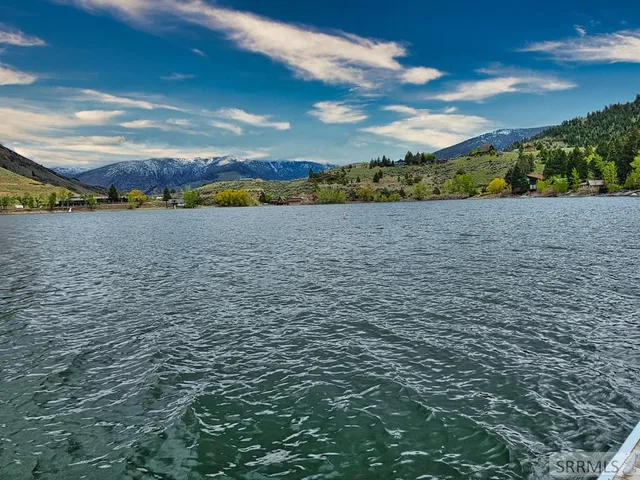 $825,000 | 53 South Shoreline Drive, Salmon, ID 83467