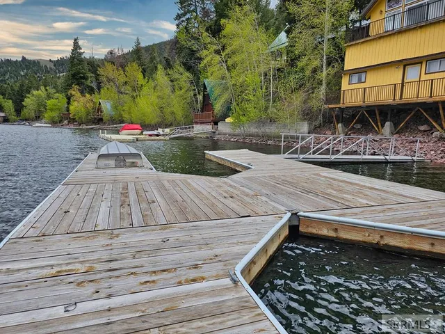 $825,000 | 53 South Shoreline Drive, Salmon, ID 83467