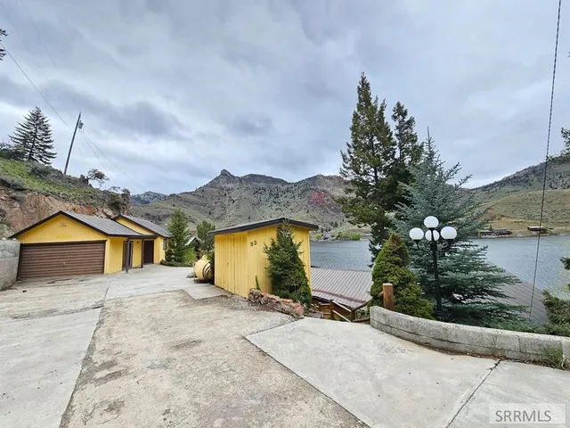 $825,000 | 53 South Shoreline Drive, Salmon, ID 83467