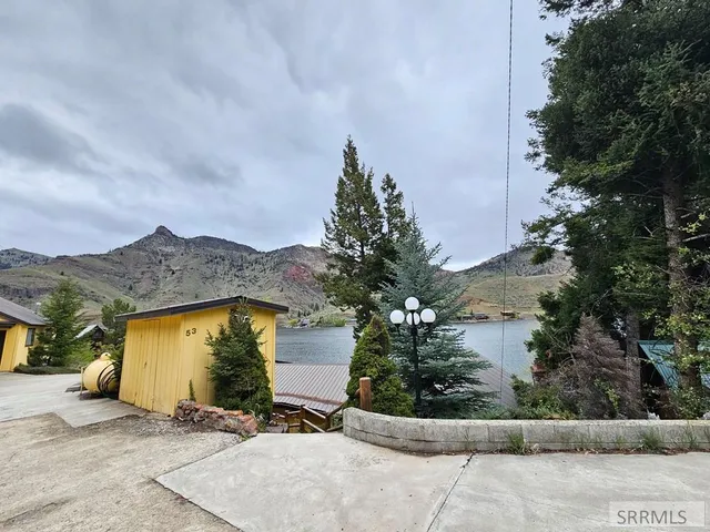 $825,000 | 53 South Shoreline Drive, Salmon, ID 83467