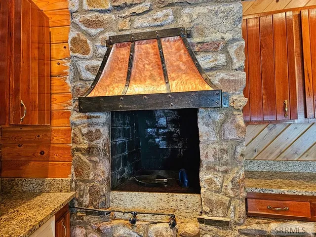 $825,000 | 53 South Shoreline Drive, Salmon, ID 83467