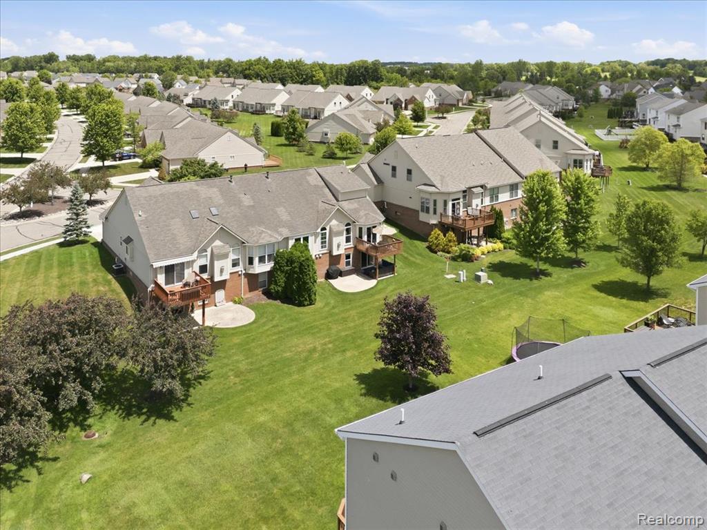 57549 Windmill Pointe New Hudson, MI 48165 - Photo 47 of 55