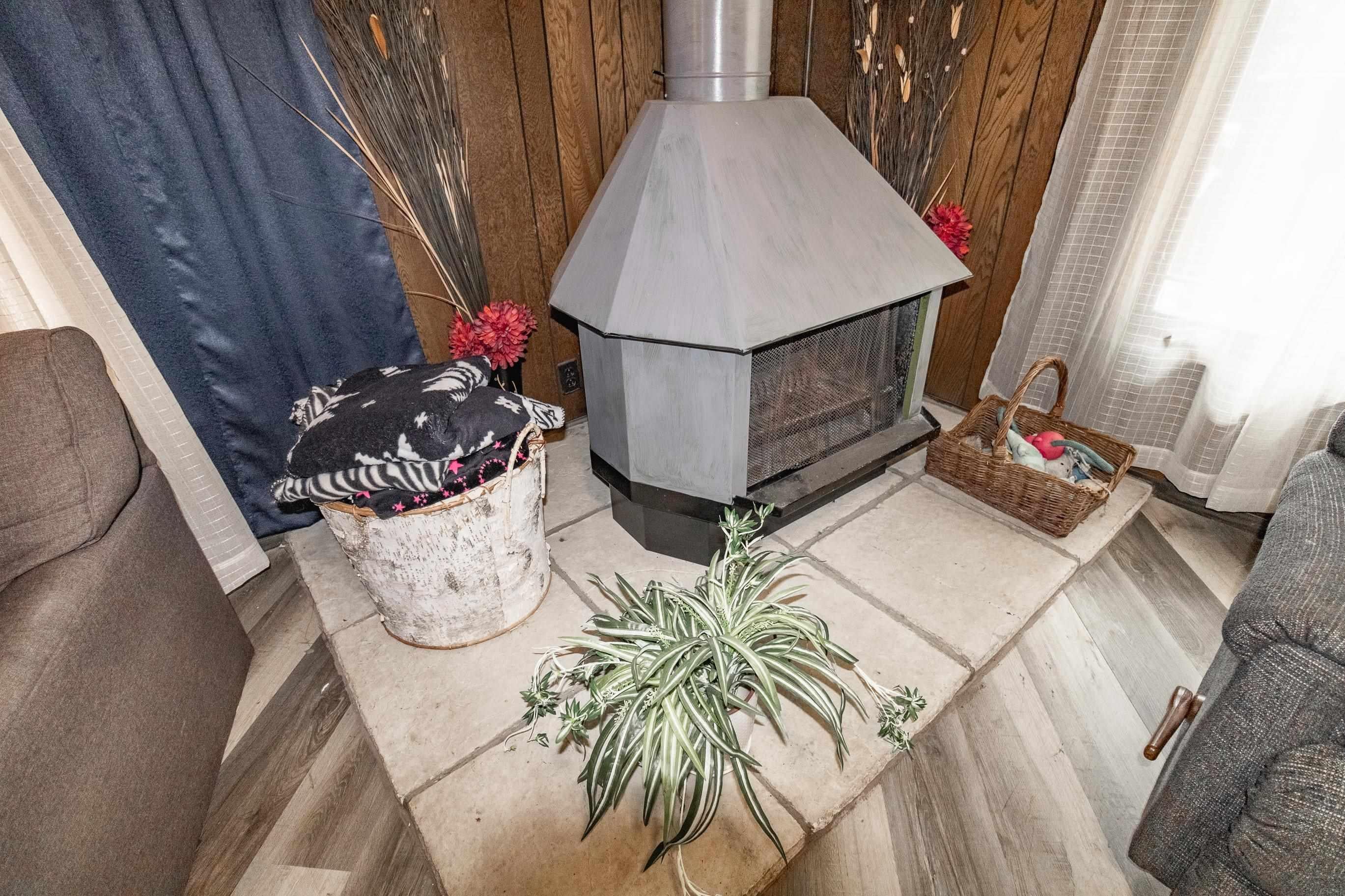 1568 Ruth Street Waterloo, IA 50707 - Photo 14 of 32 Gallery Image 14