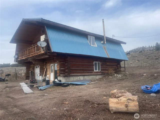 $300,000 | 172 Cayuse Mountain Road, Tonasket, WA 98855